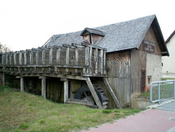 Hámor v Medzeve