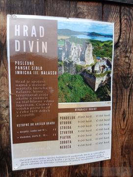 Hrad Divín - leto 2025