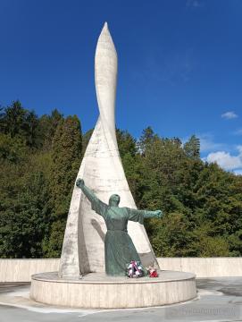 Kultúrna pamiatka Pamätník Nemecká (2025) - © Muzeum.SK Kultúrna pamiatka Pamätník Nemecká (© Muzeum.SK 2025)