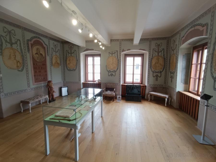 Pohronské múzeum, Nová Baňa - Radná sieň Fotogaléria