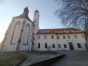 Starý kláštor minoritov a Čierny kostol v Levoči Starý kláštor minoritov a Čierny kostol v Levoči